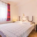 Ferienhaus With Sea View 03